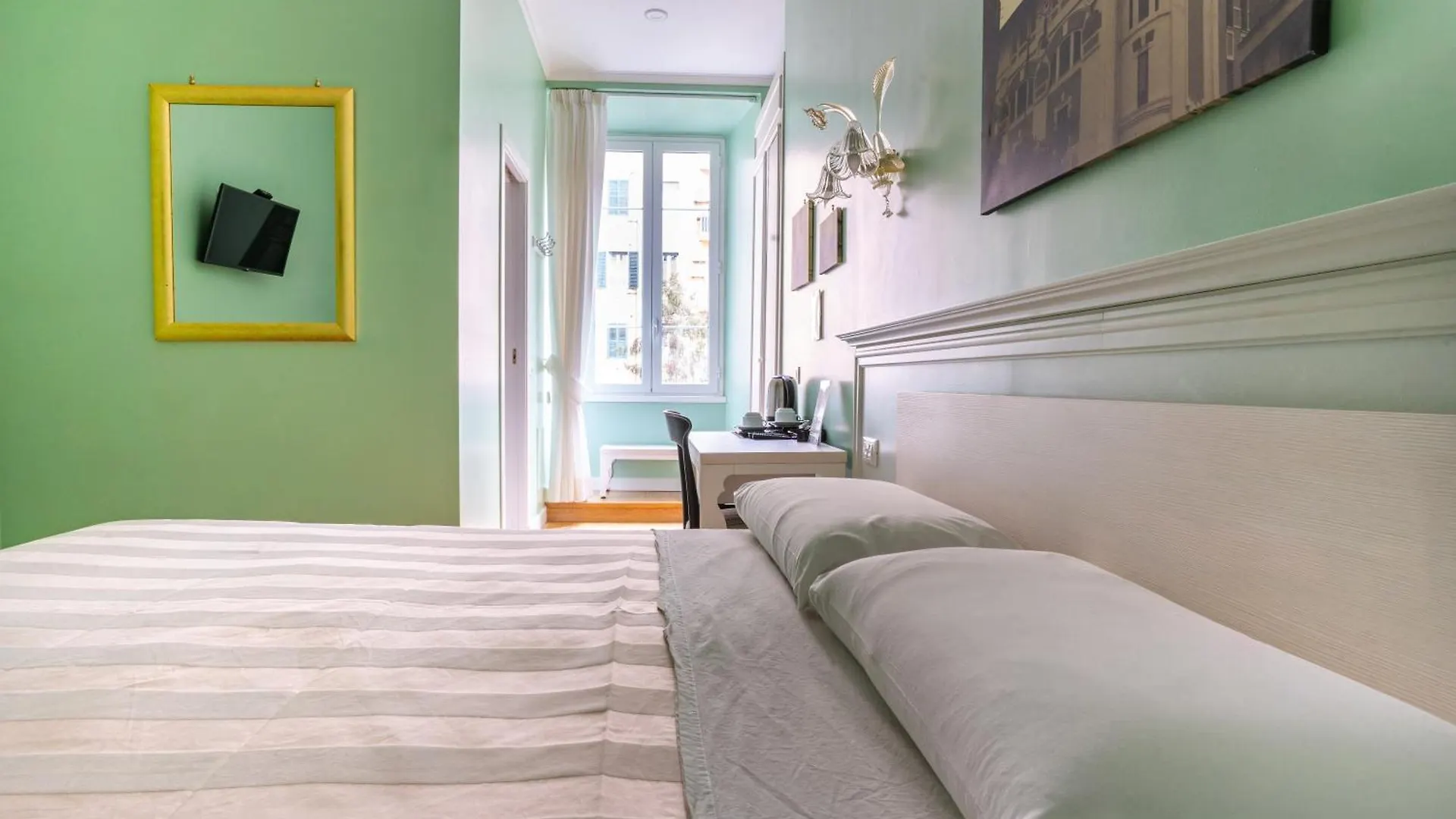 Guest house Queen Meg Roma Italy