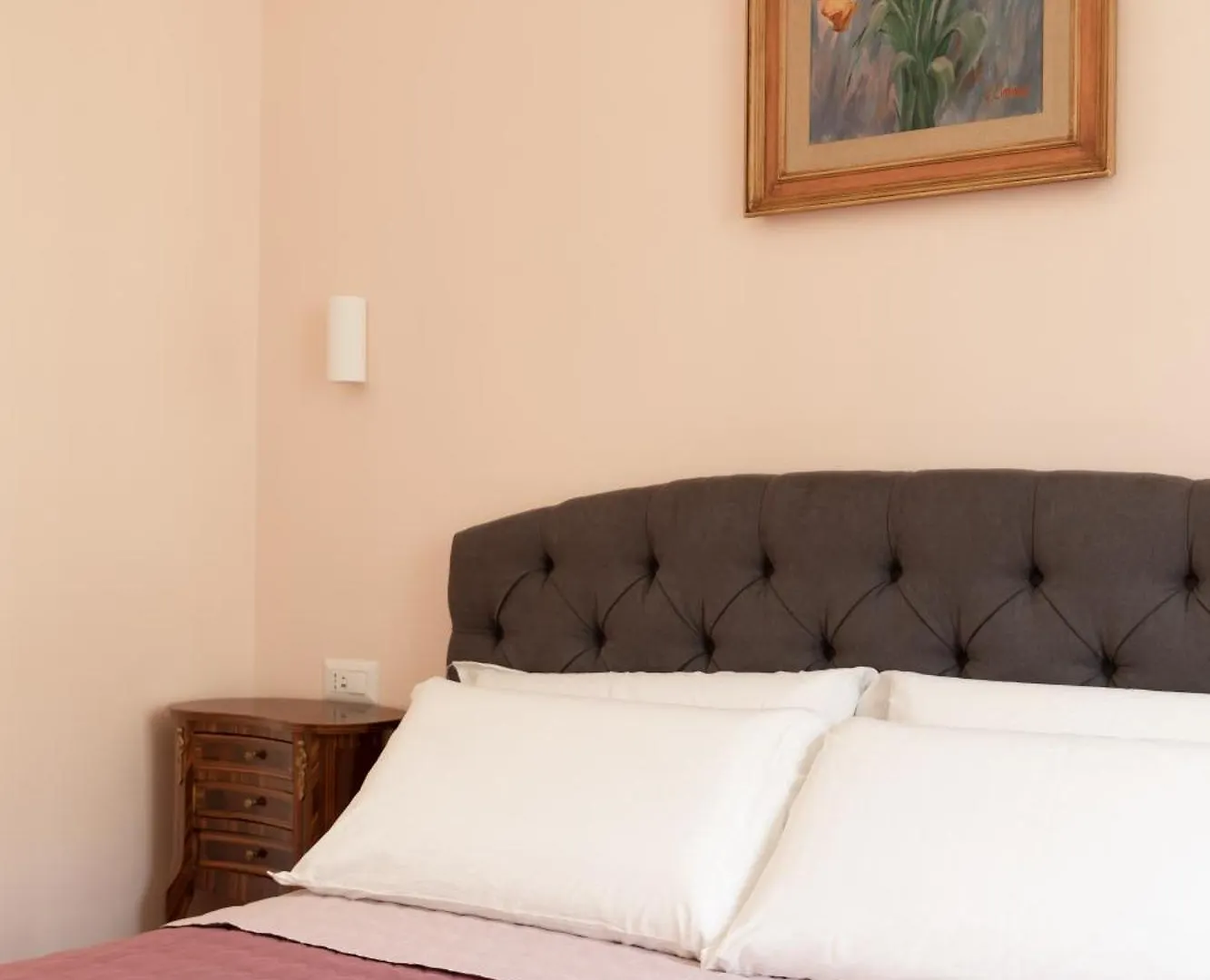Guest house Queen Meg Roma Italy