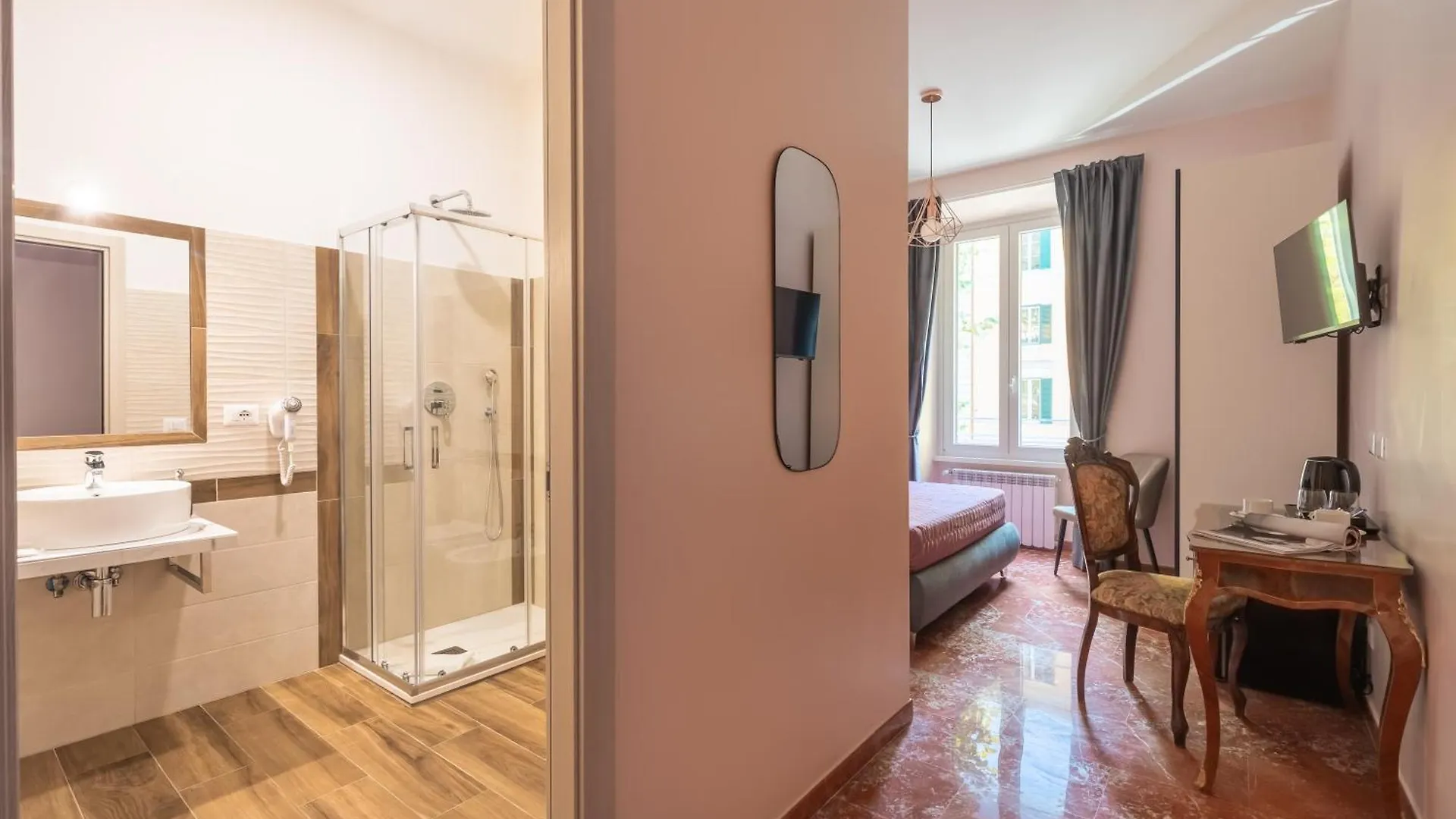 Guest house Queen Meg Roma Italy